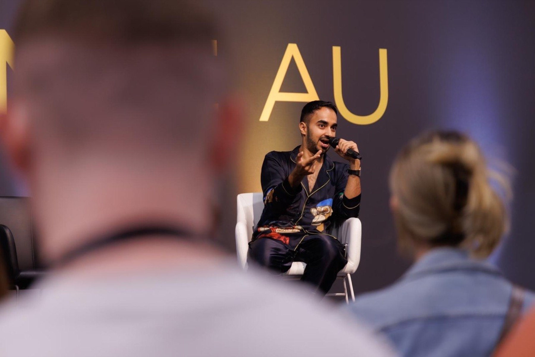 Evan Luthra speaking at the Australian Crypto Convention
